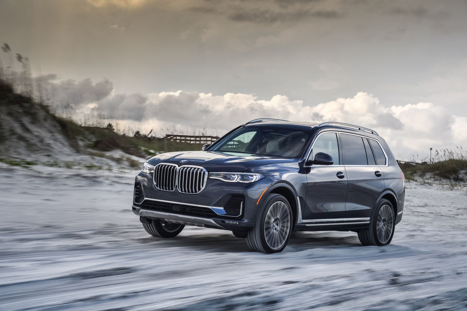 Bmw X7 photo 136