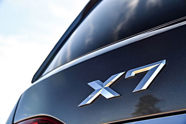 Bmw X7 photo 143