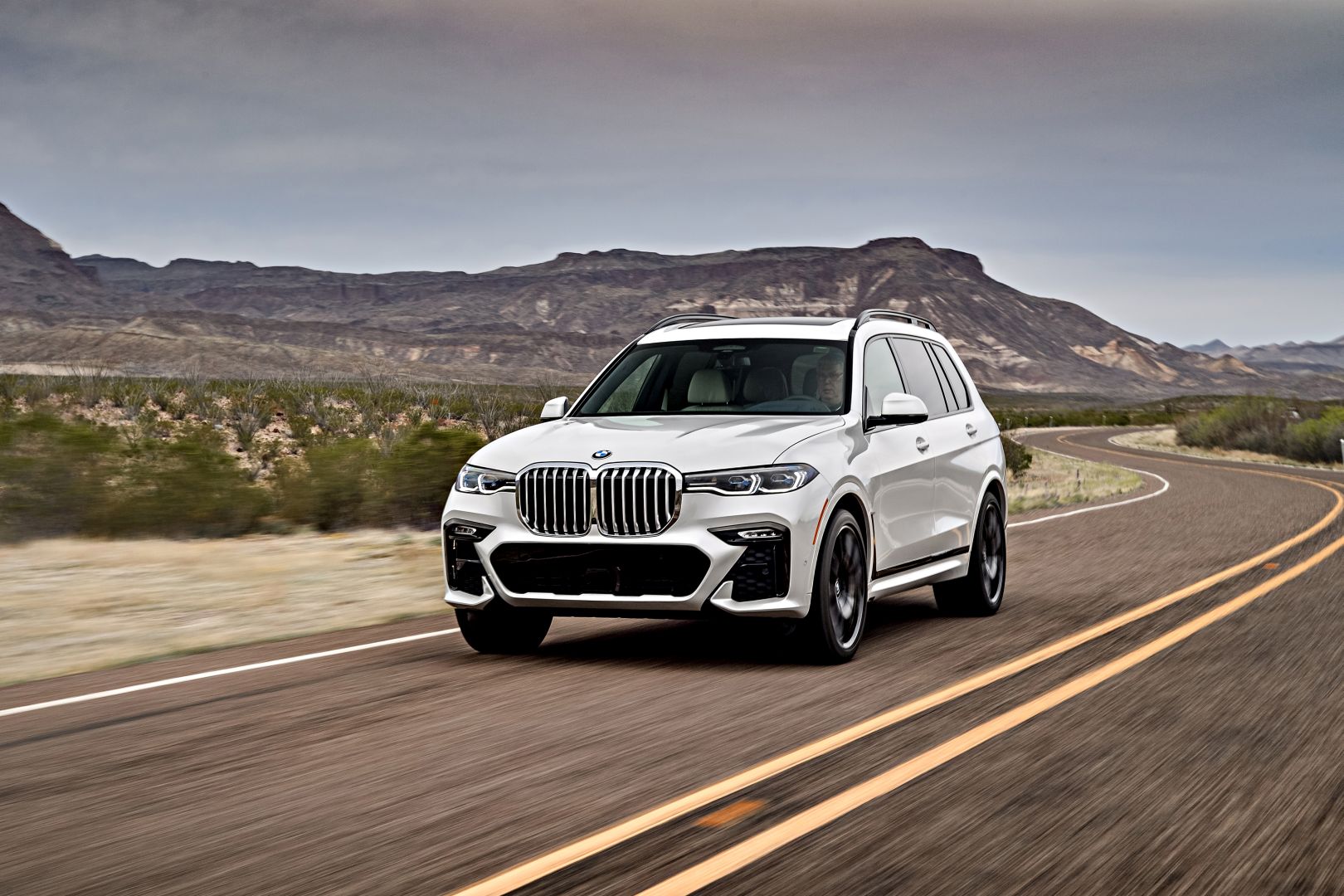 Bmw X7 photo 185