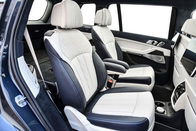 Bmw X7 photo 251
