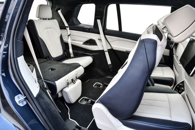 Bmw X7 photo 253