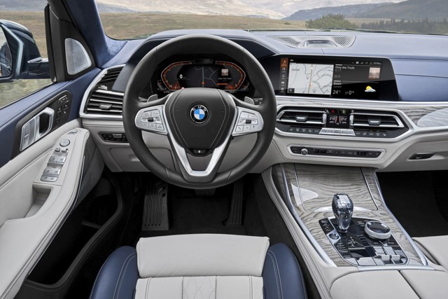 Bmw X7 photo 219