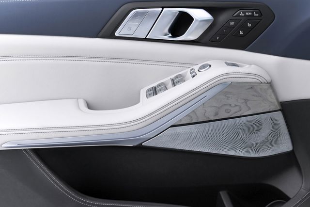 Bmw X7 photo 211