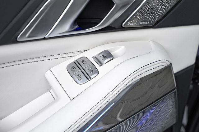 Bmw X7 photo 230