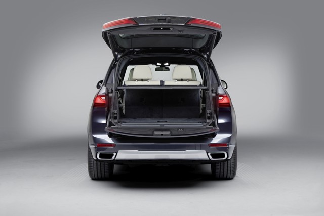 Bmw X7 photo 239