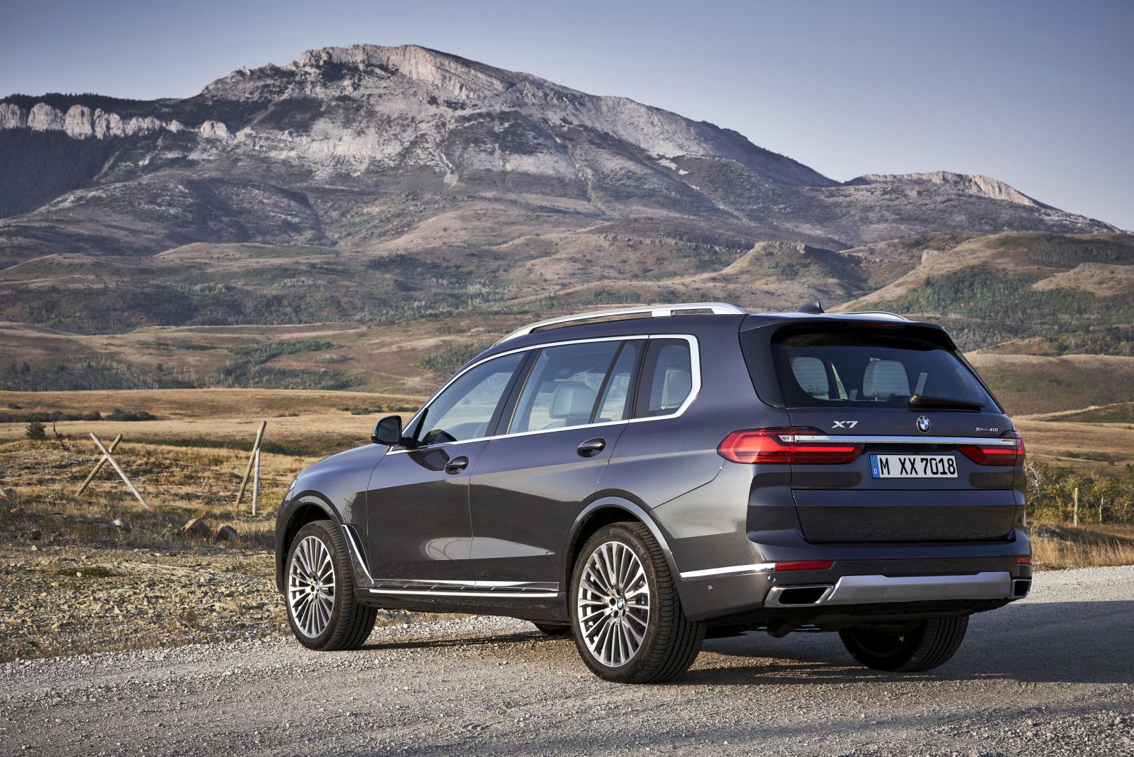 Bmw X7 photo 17