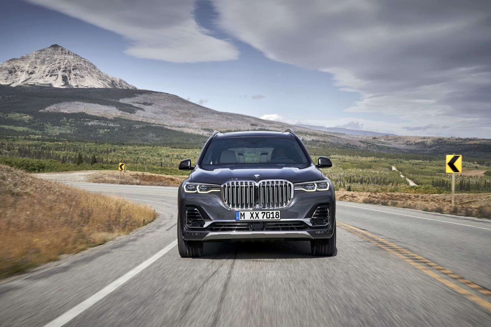 Bmw X7 photo 27