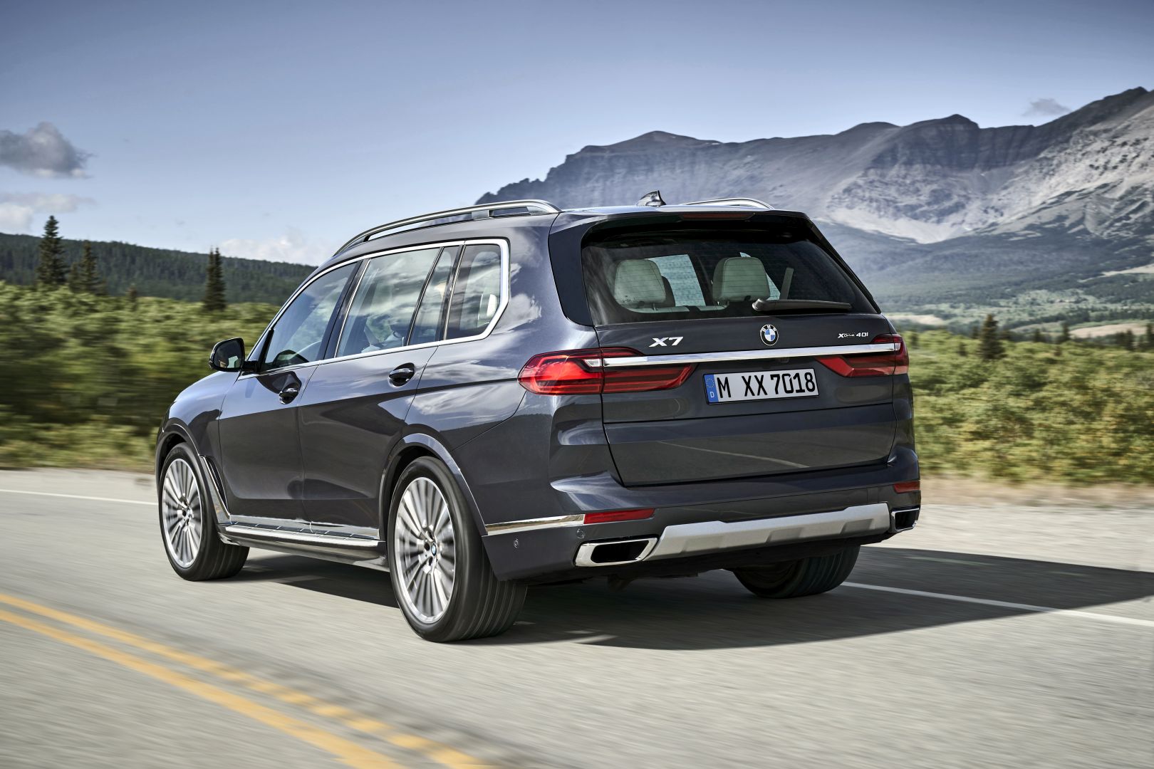Bmw X7 photo 29