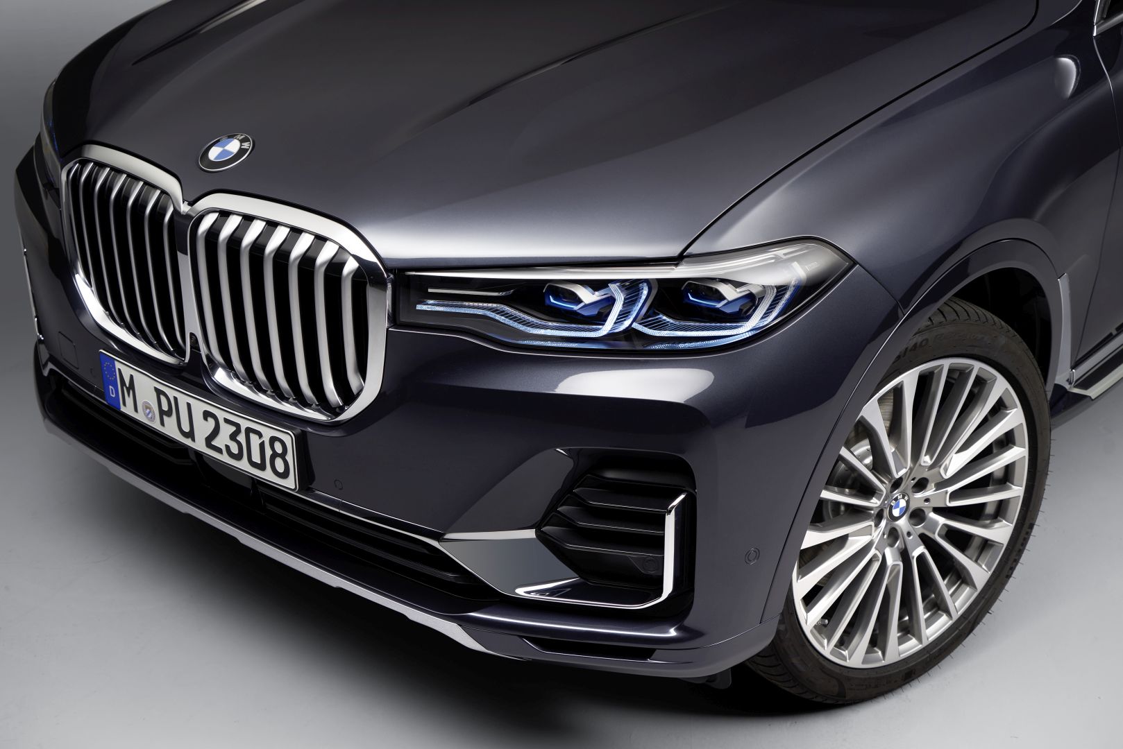 Bmw X7 photo 43