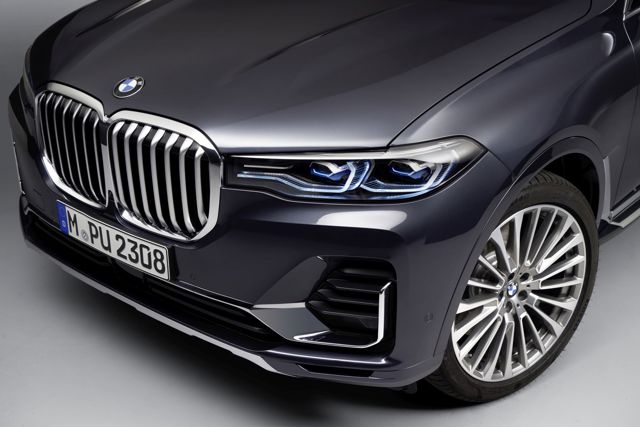 Bmw X7 photo 43