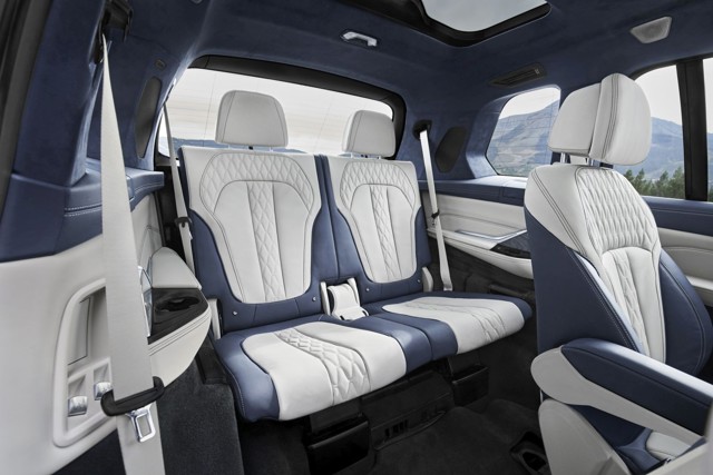 Bmw X7 photo 217