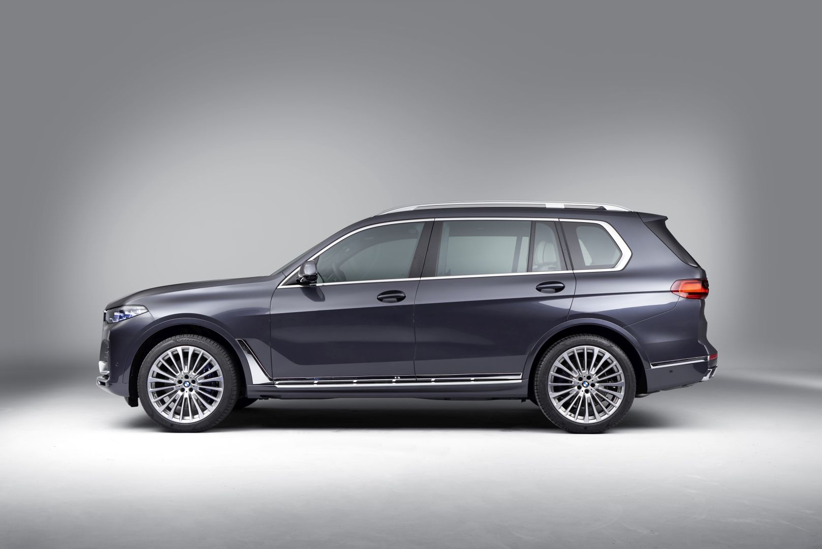 Bmw X7 photo 47