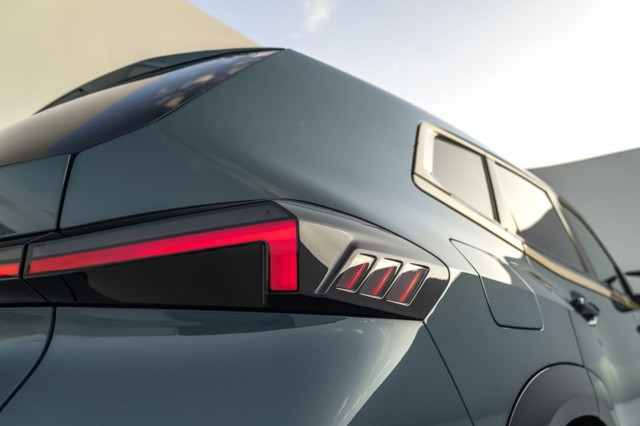 Bmw Xm foto 37