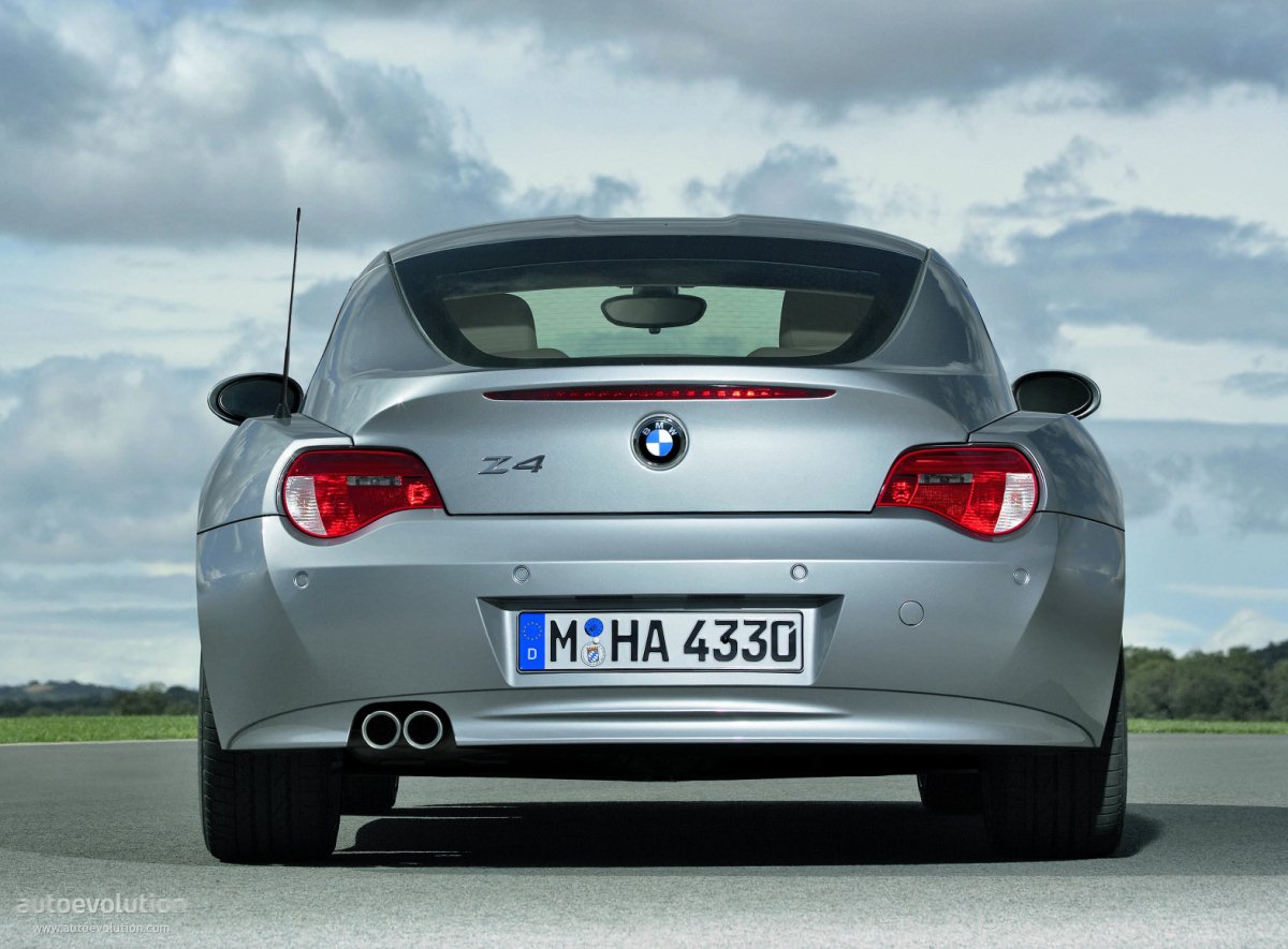 Bmw Z4 Coupe photo 2