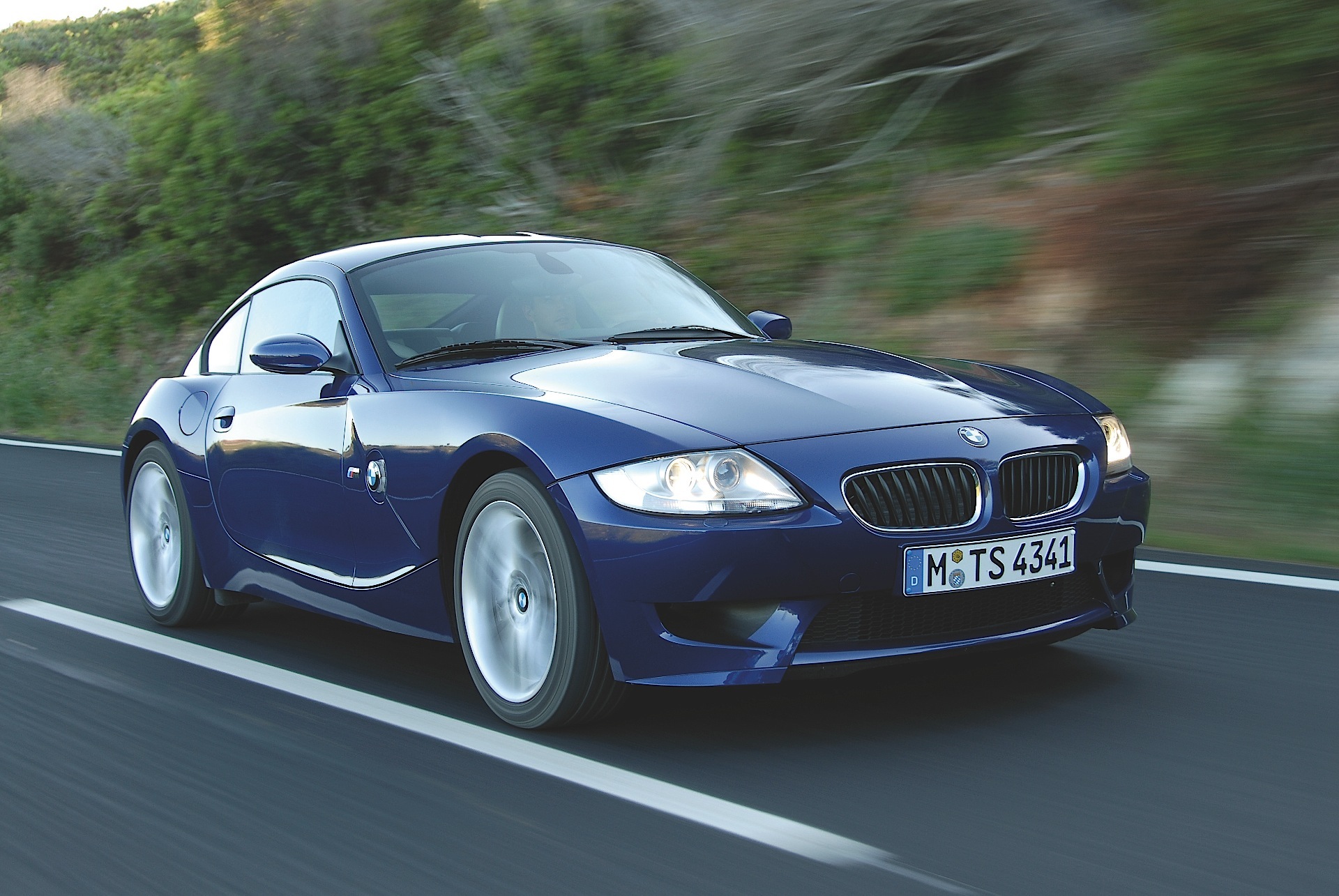 Bmw Z4 Coupe photo 11