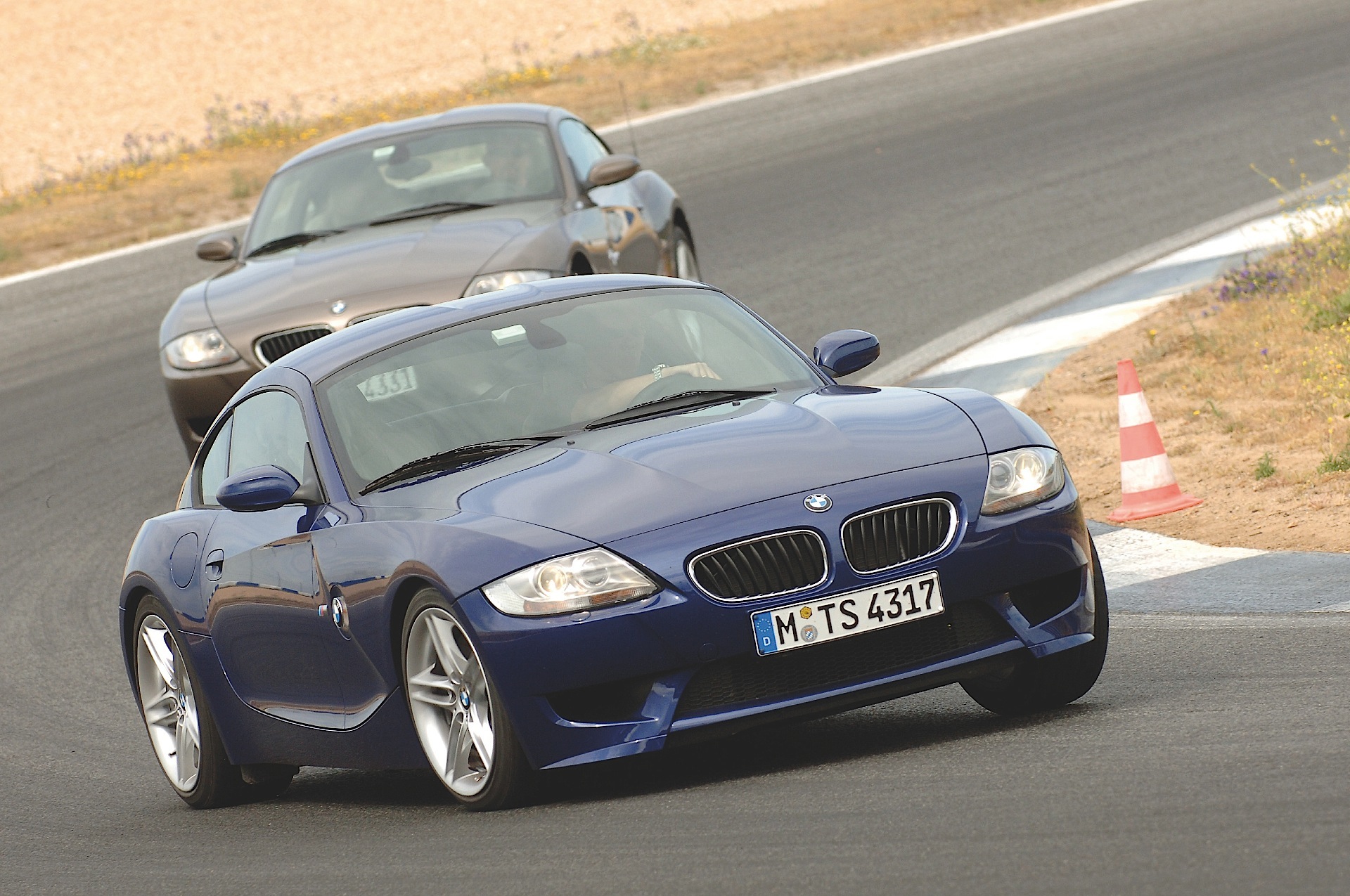 Bmw Z4 Coupe photo 33