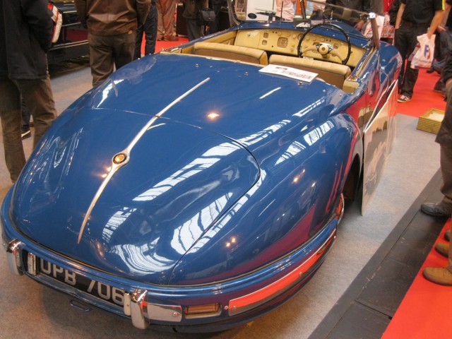 Bristol 402 photo 4