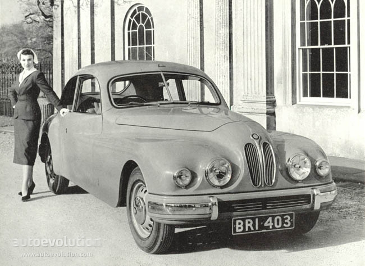 Bristol BRISTOL 403 2.0L 4MT (107 HP)