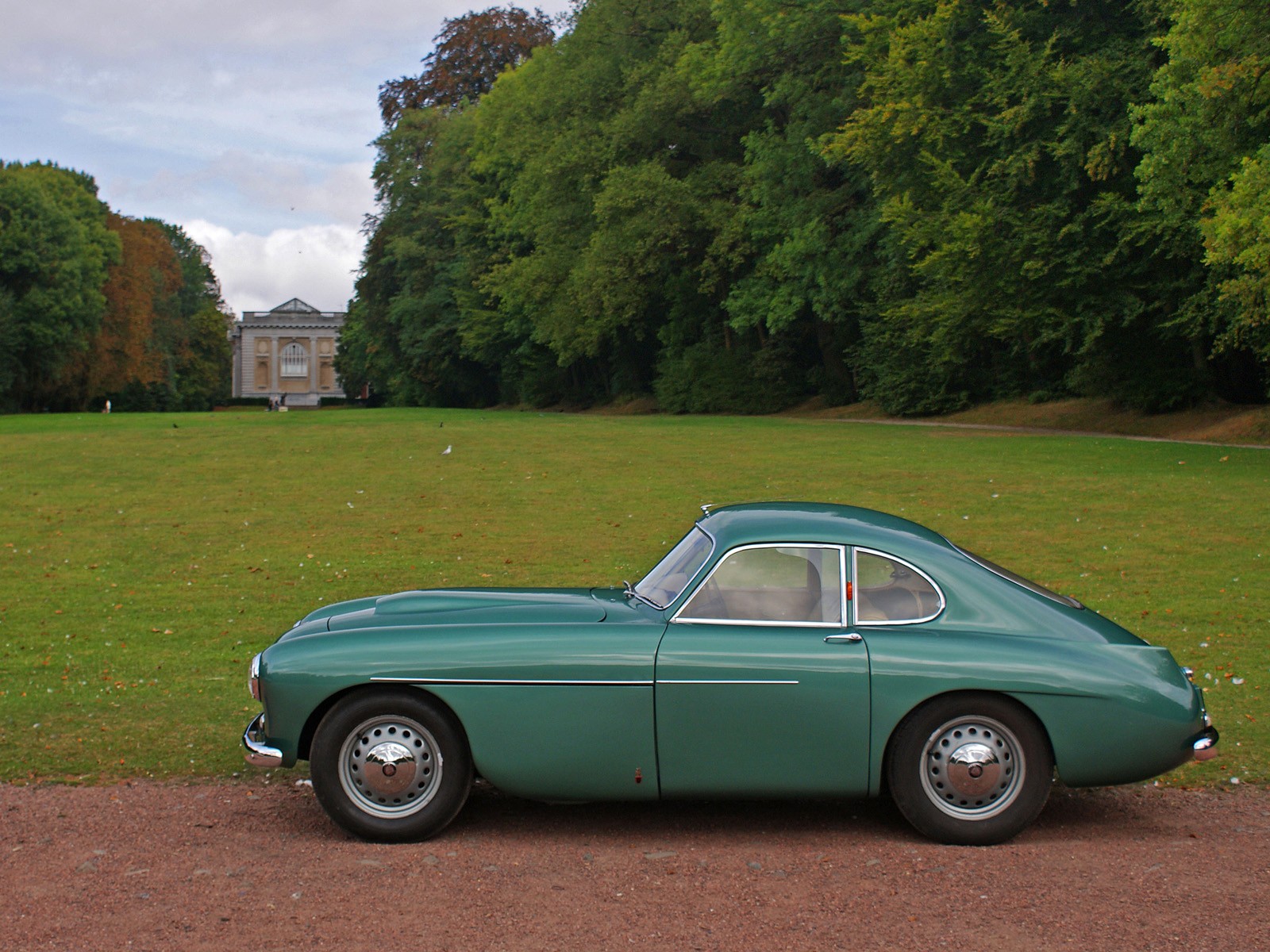 Bristol 404 photo 2