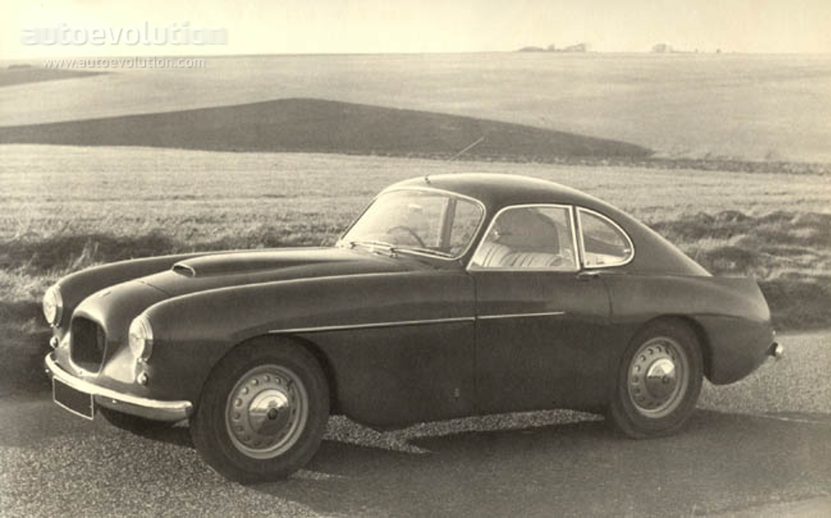 Bristol BRISTOL 404 Coupe 2.0L 4MT (107 HP)