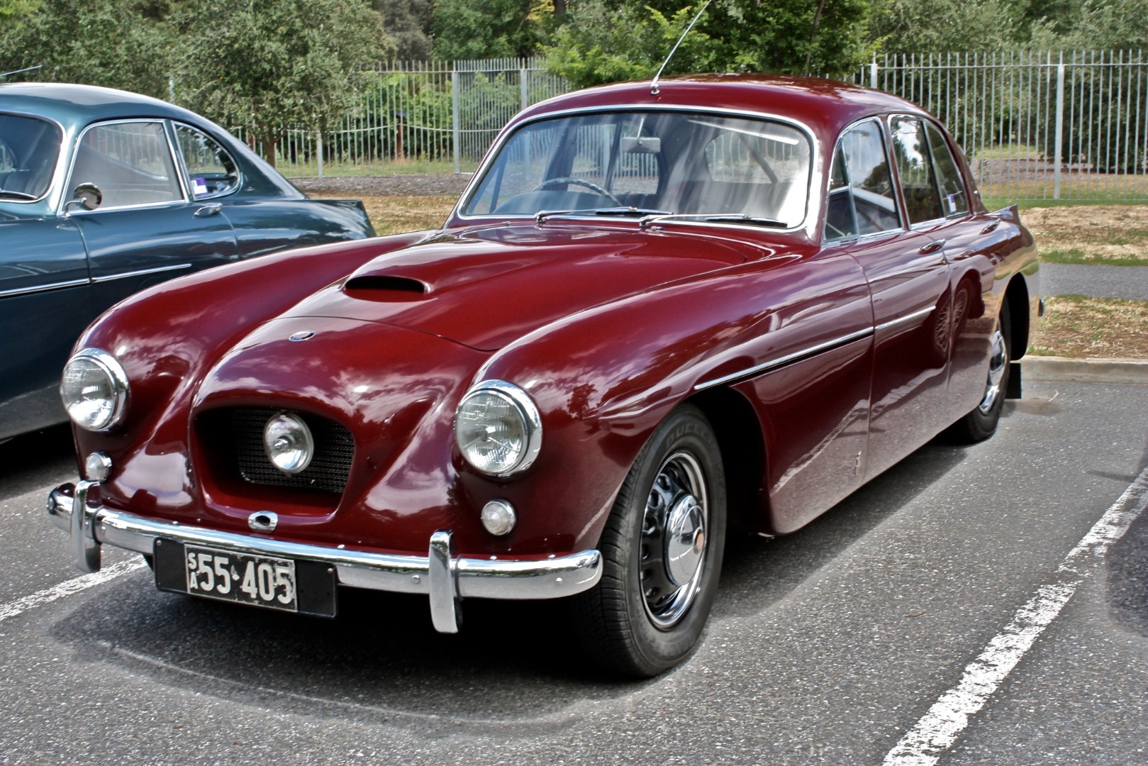 Bristol 405 photo 12