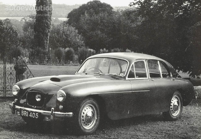 Bristol 405 photo 3