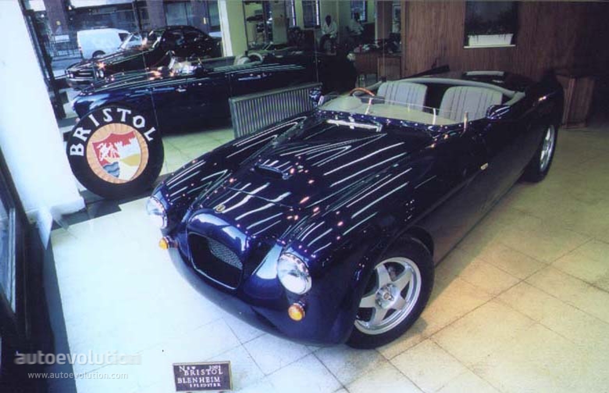 Bristol BRISTOL Blenheim 5.9 V8 4AT (231 HP)