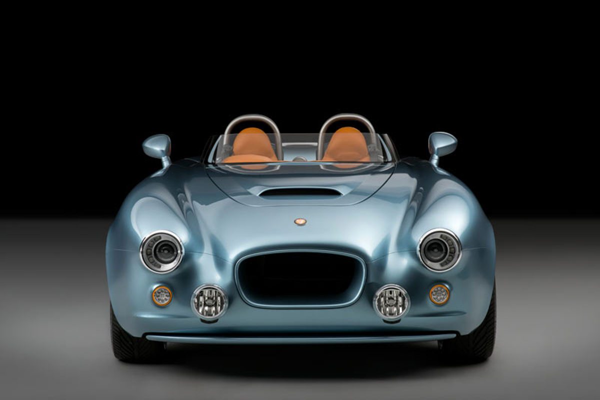 Bristol BRISTOL Bullet 4.8L V8 6AT (370 HP)
