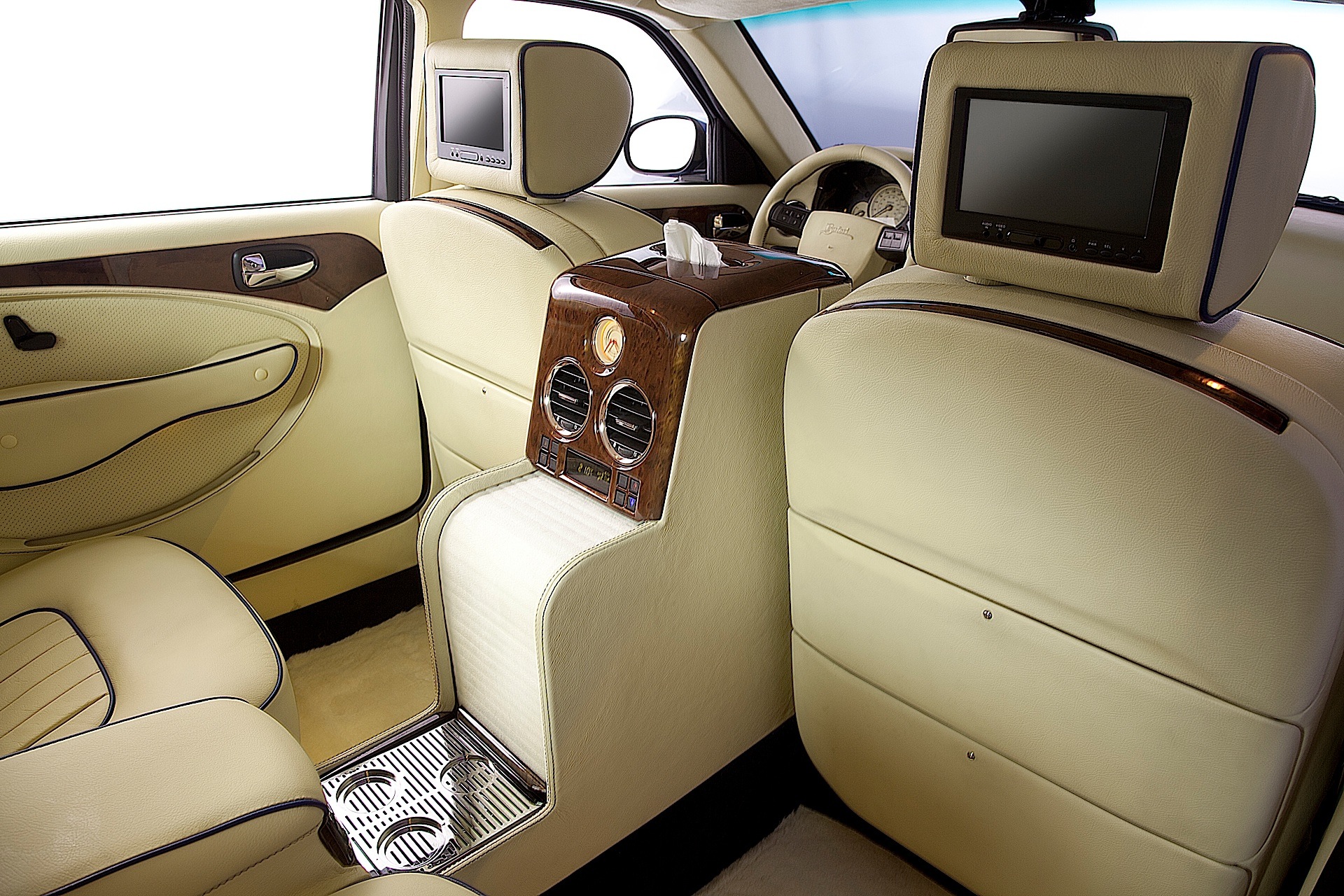 Bufori Geneva photo 11