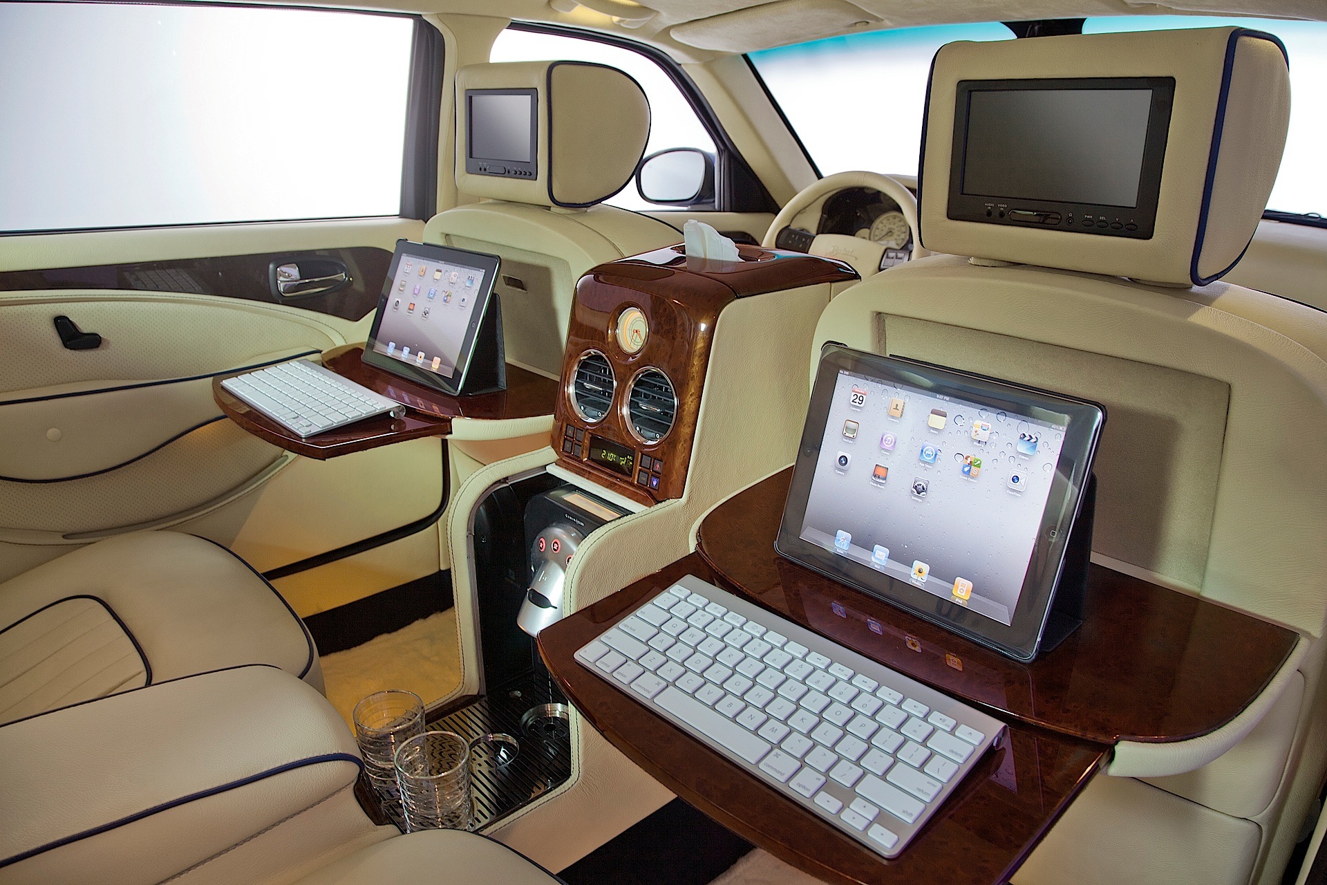 Bufori Geneva photo 12