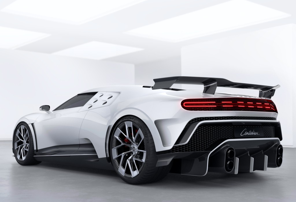 Bugatti Centodieci photo 15