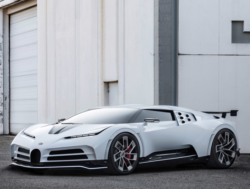 Bugatti Centodieci photo 19