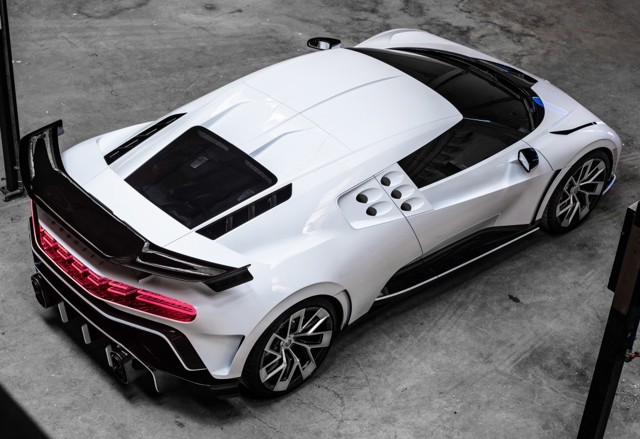 Bugatti Centodieci Foto 29