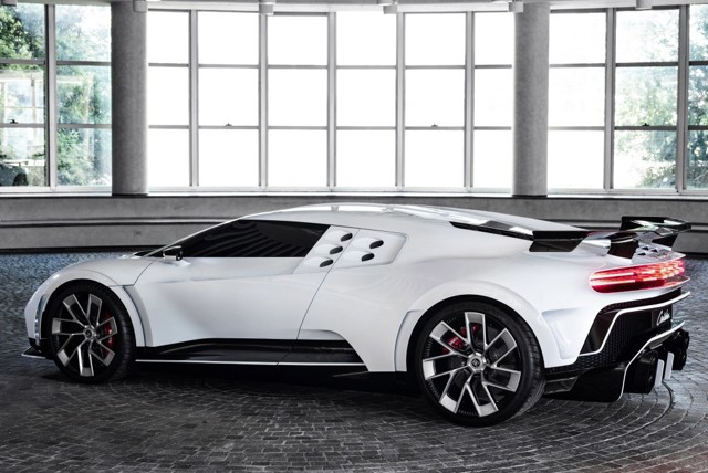 Bugatti Centodieci Foto 4