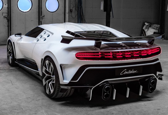 Bugatti Centodieci Foto 8