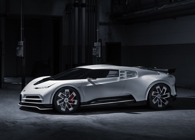 Bugatti Centodieci Foto 39