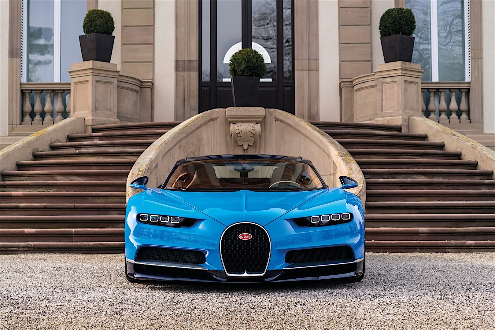Bugatti Chiron photo 17