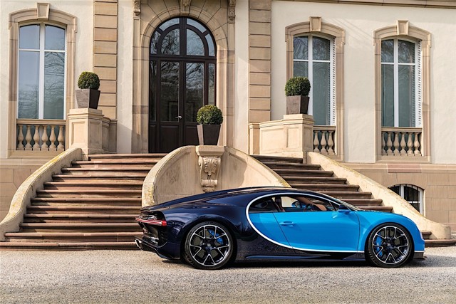 Bugatti Chiron photo 27