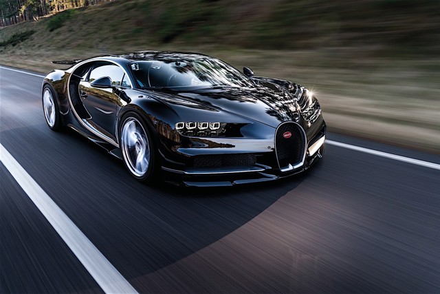 Bugatti Chiron photo 37