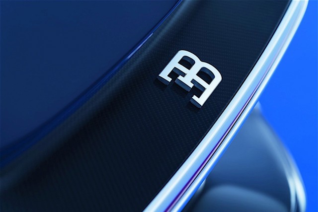 Bugatti Chiron photo 40