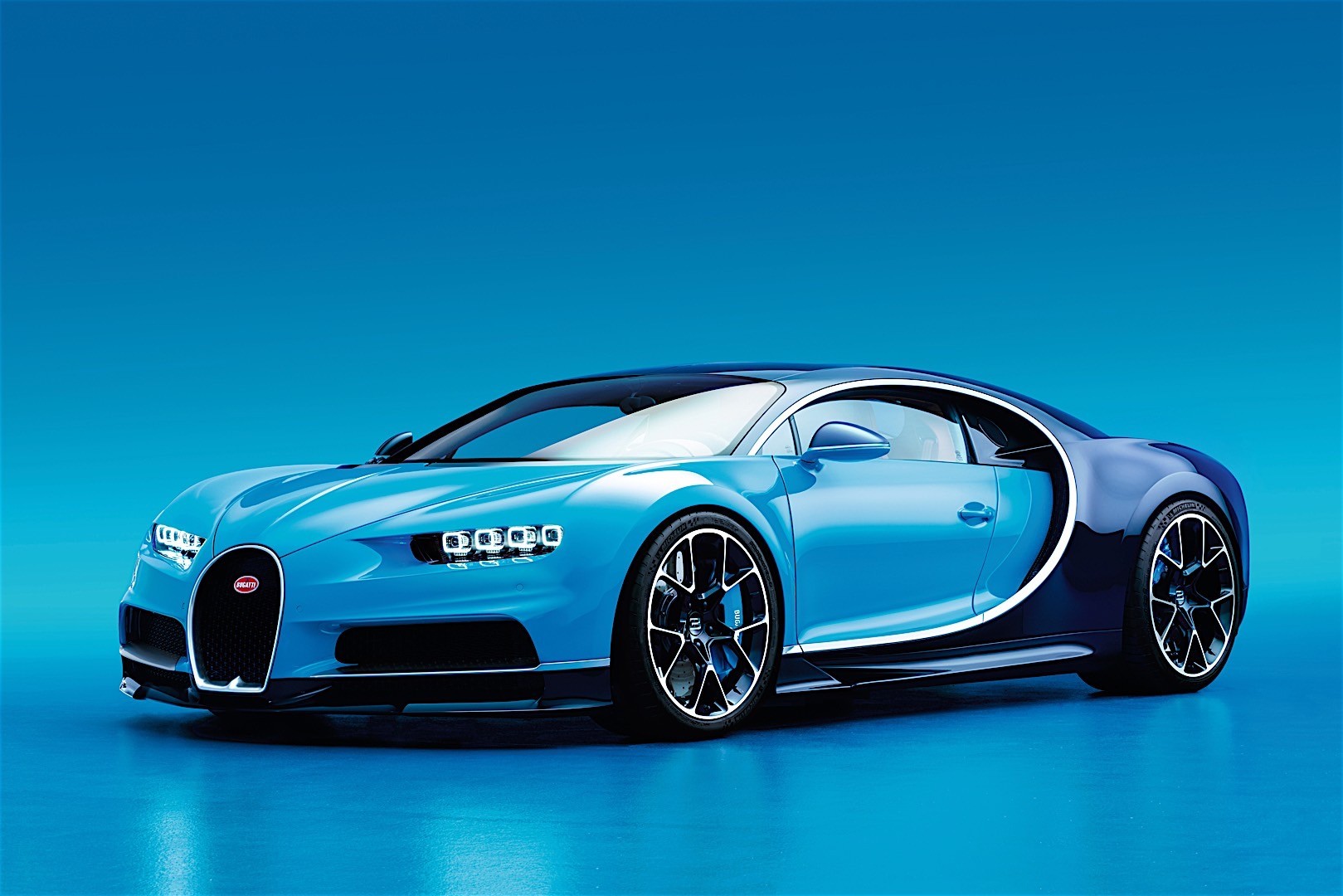 Bugatti Chiron photo 44