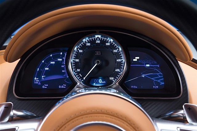 Bugatti Chiron photo 54