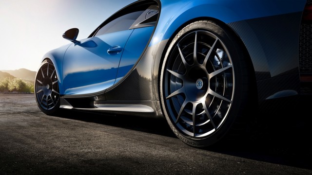 Bugatti Chiron foto 8