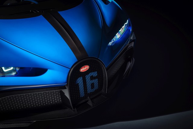 Bugatti Chiron foto 25