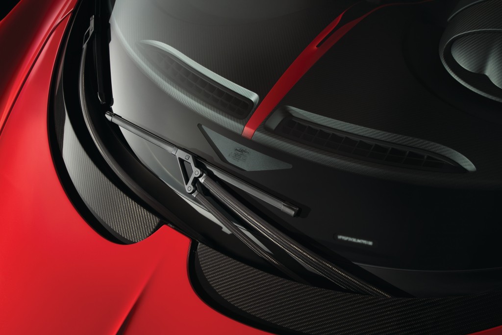 Bugatti Chiron photo 5