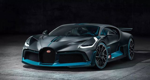 Bugatti Divo photo 2