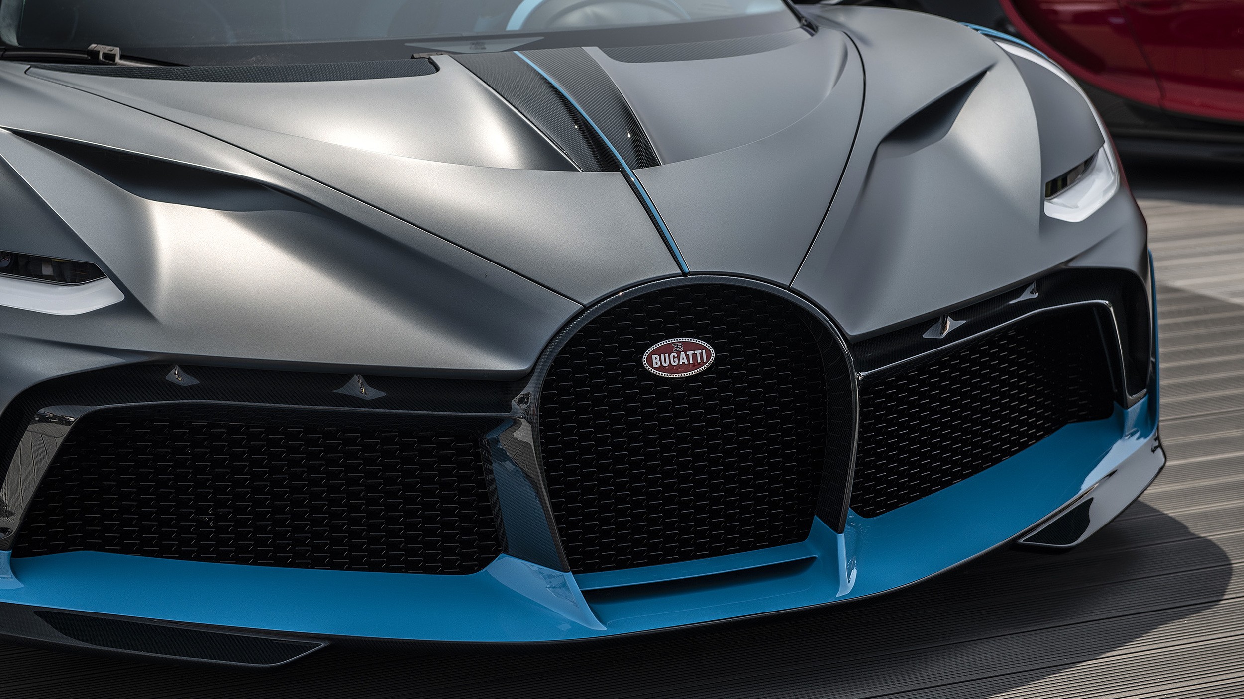 Bugatti Divo photo 10