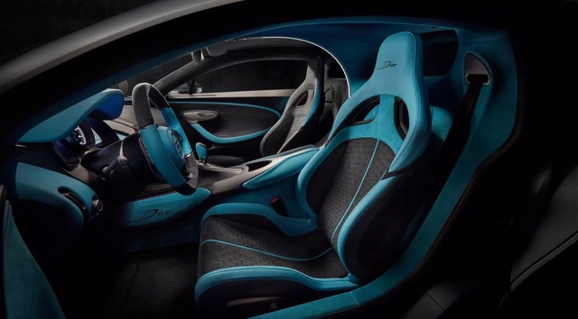 Bugatti Divo photo 45