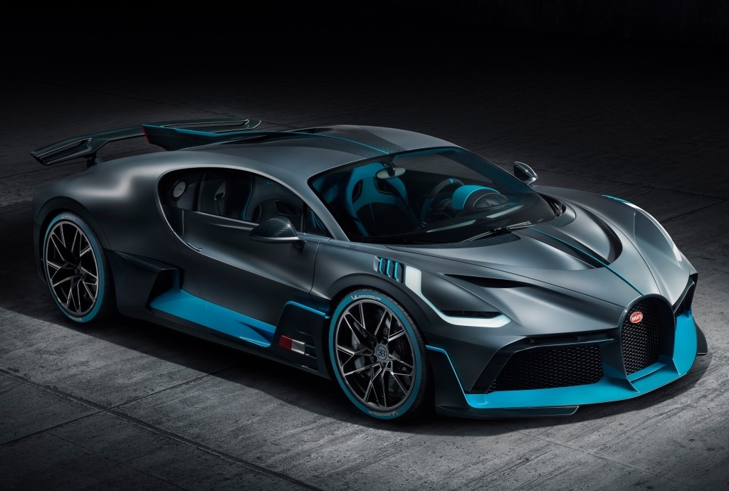 Bugatti Divo photo 24