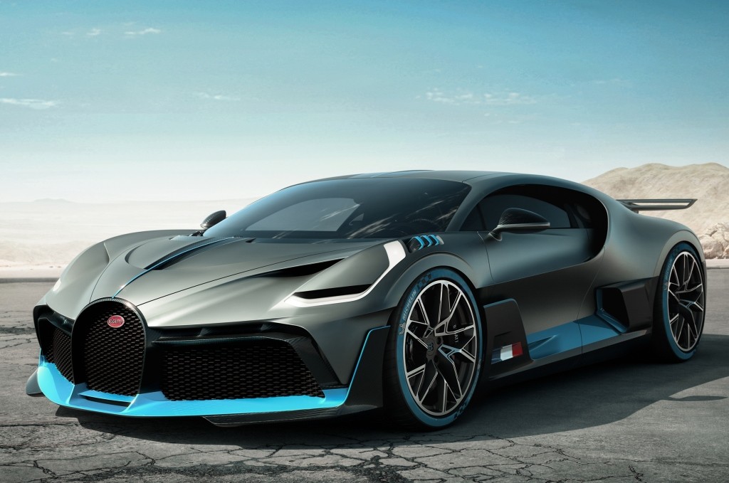 Bugatti Divo photo 29